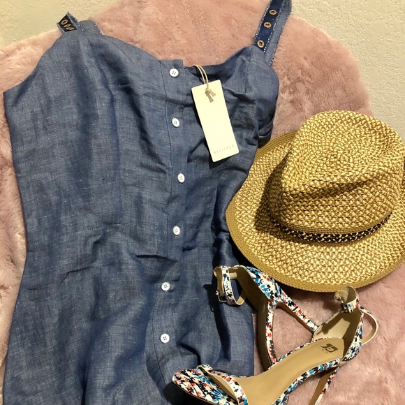 Relished Dresses & Skirts - Fun & flirty chambray blue button-down dress